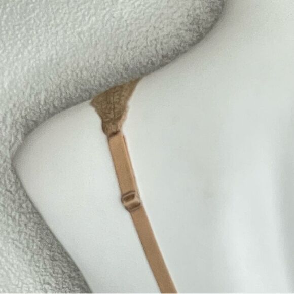 Cosabella Tan Everyday Lace Plunge Bralette Size Small New - Picture 10 of 16
